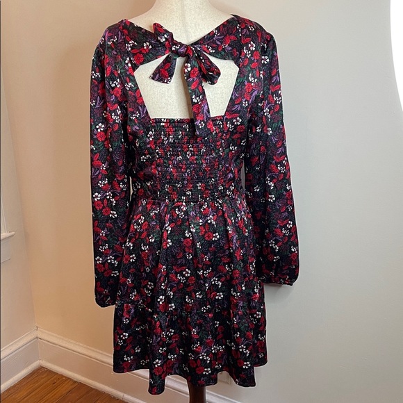 Draper James Belle Meade Floral Bow-Back Dress M NWT - Picture 4 of 8